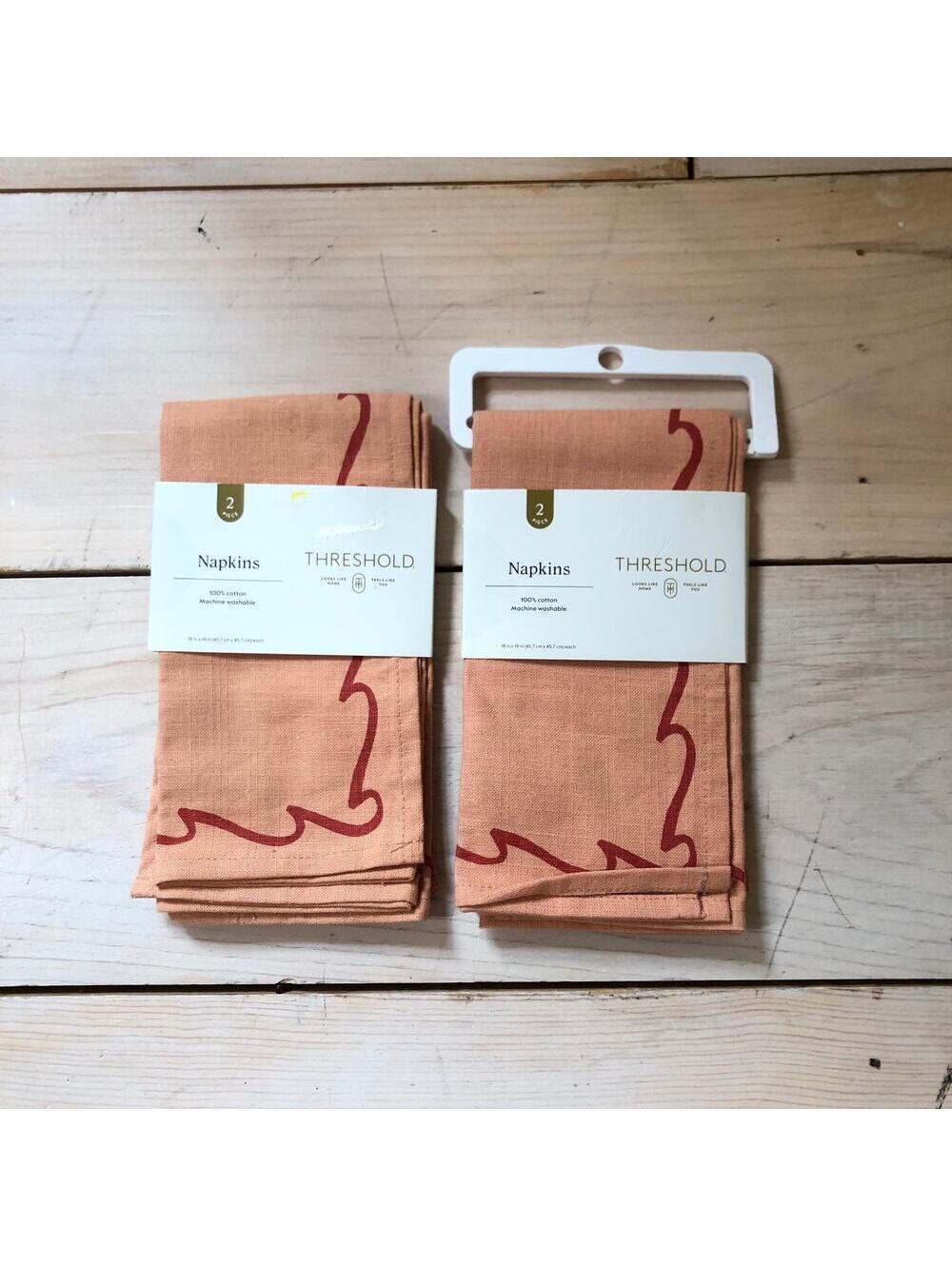 Threshold NWT Set of 4 Orange Coastal 100% Cotton Dinner Napkins